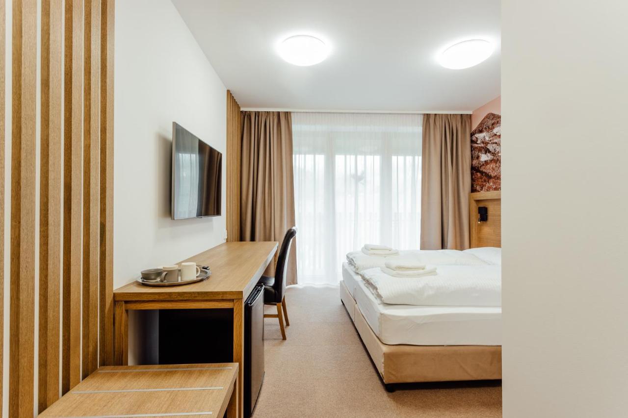 Apartmany Humno Valča Eksteriør billede
