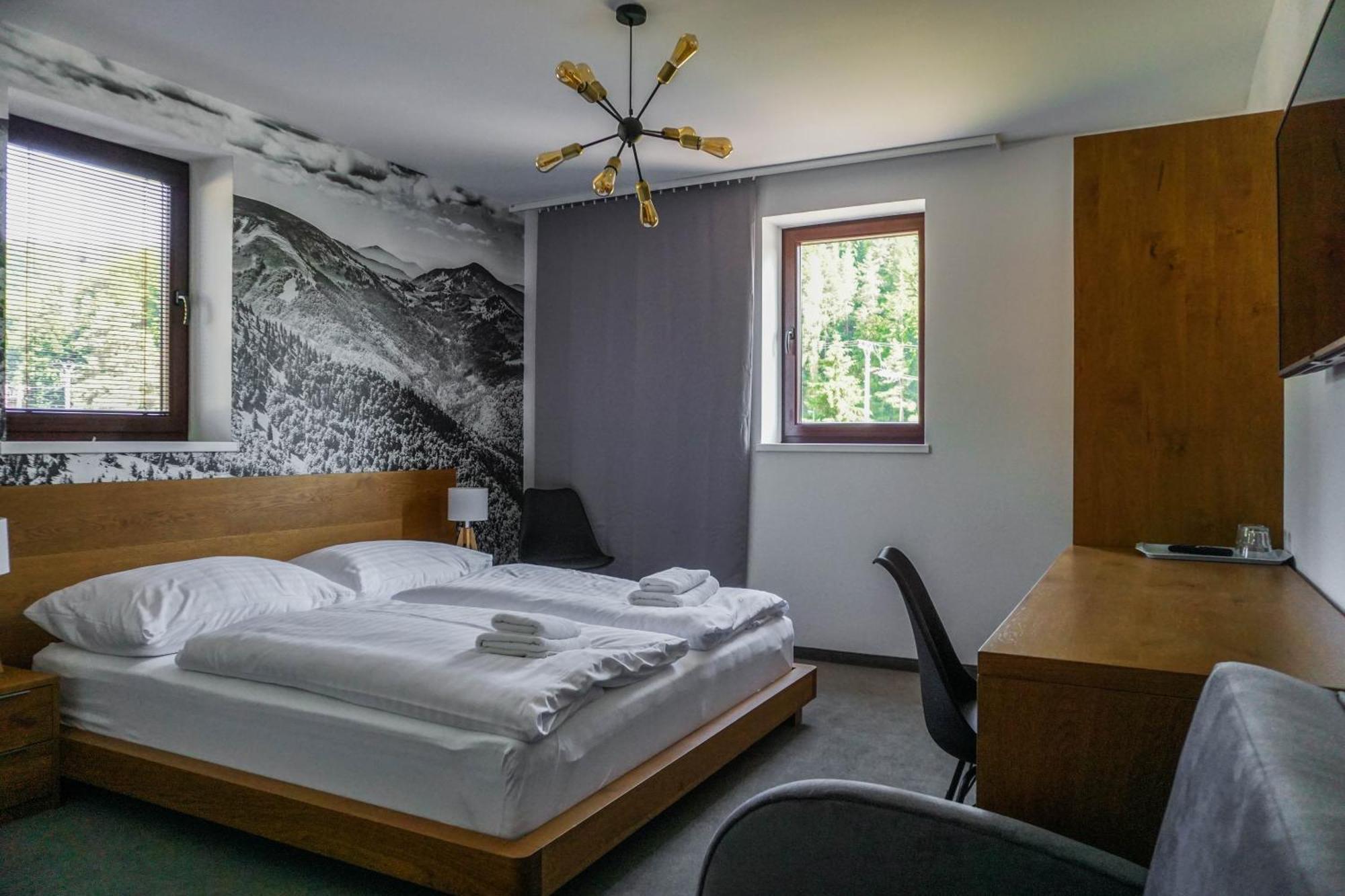 Apartmany Humno Valča Eksteriør billede